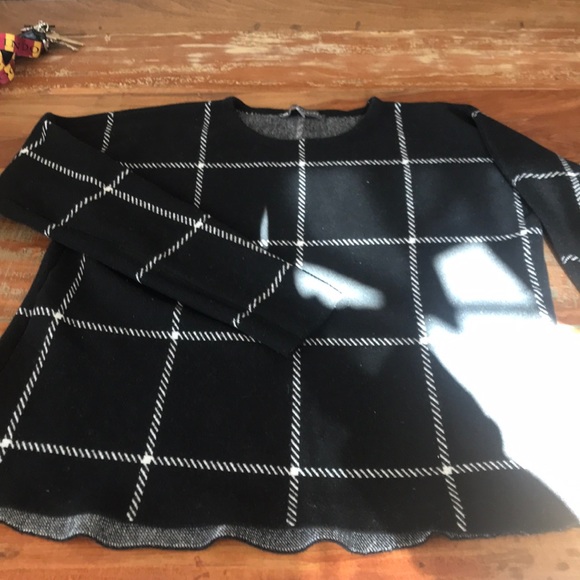 elliott lauren Sweaters - Elliott Lauren Small sweater